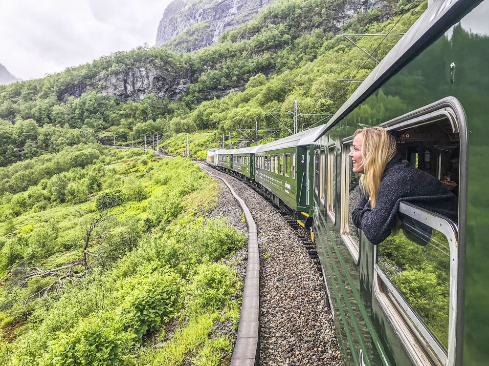 Travelling with train Flam-Torild Moland - TravelStock Entertain Tours